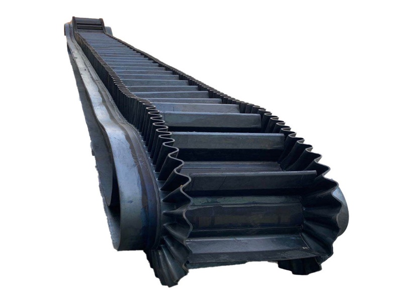 Corrugated sidewall conveyor belt